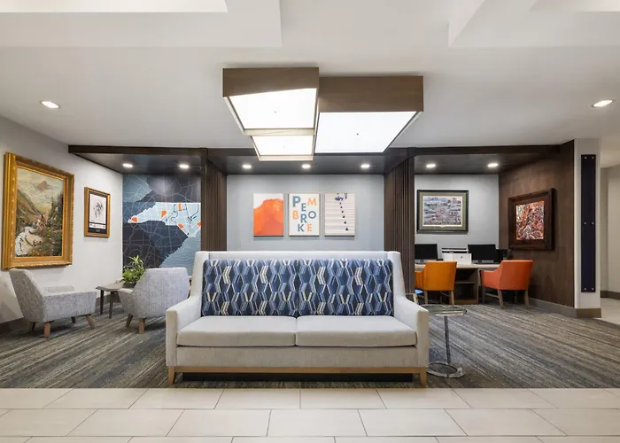 Holiday Inn Express Pembroke By Ihg